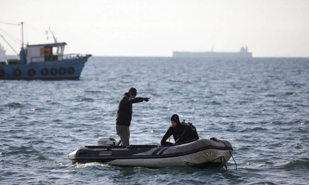 Συναγερμός στο Νέο Φάληρo: Σορός άνδρα εντοπίστηκε στη θαλάσσια περιοχή του ΣΕΦ